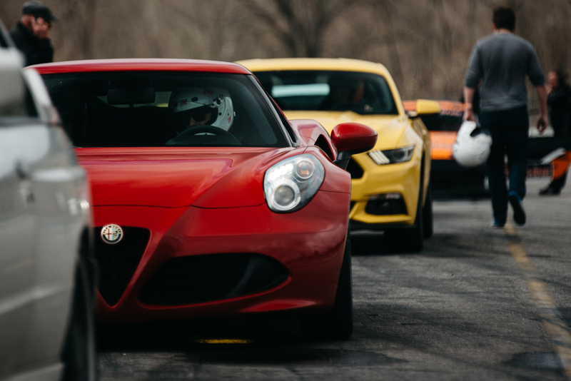 Illustration for article titled What It's Like To Drive An Alfa 4C On A Racetrack